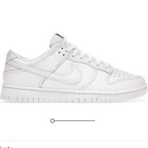 Nike Dunk Low - Triple White